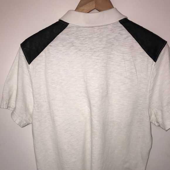 🚨SOLD🚨 Men’s Button-down dress shirt - Picture 2 of 2